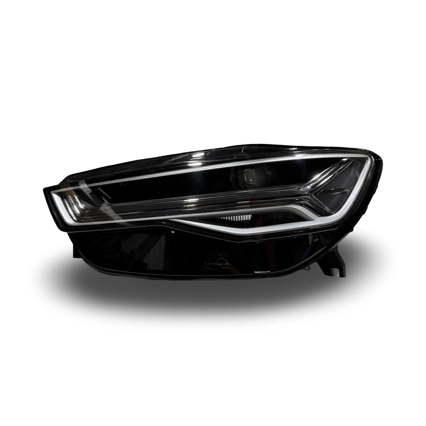 AUDIA6C7leftsideMatrixLEDheadlight(Silver)4G0941783C