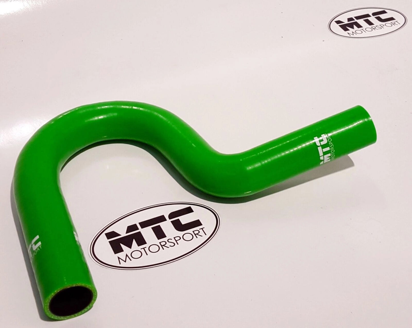 FordFocusRSMK2TurboNoiseGeneratorHoseGreen|MTCMotorsport