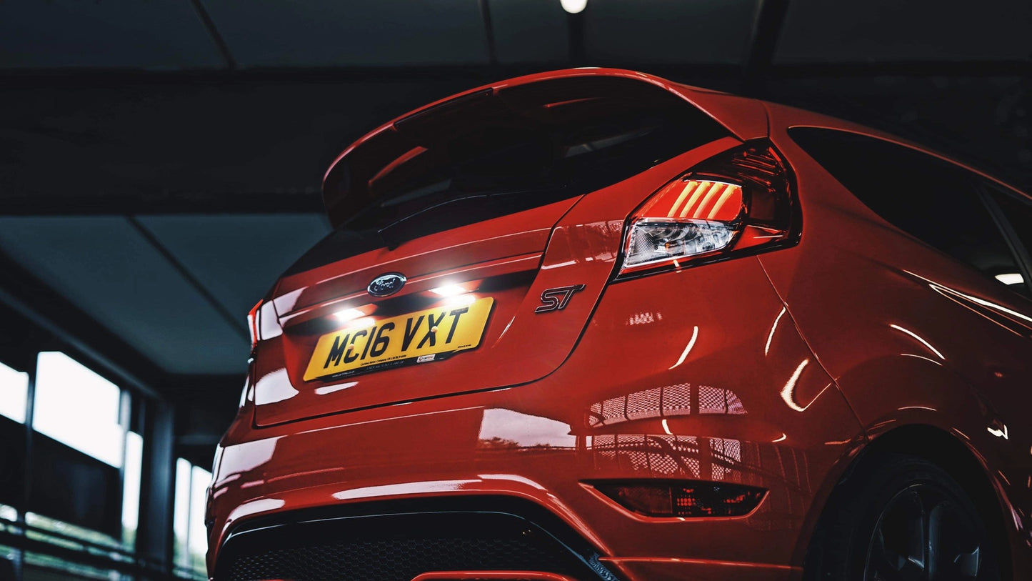PairOfWhiteLEDNumberPlateLightUnitsForFordFocus/Fiesta/Mondeo/Kuga/Galaxy/S-max/CMax