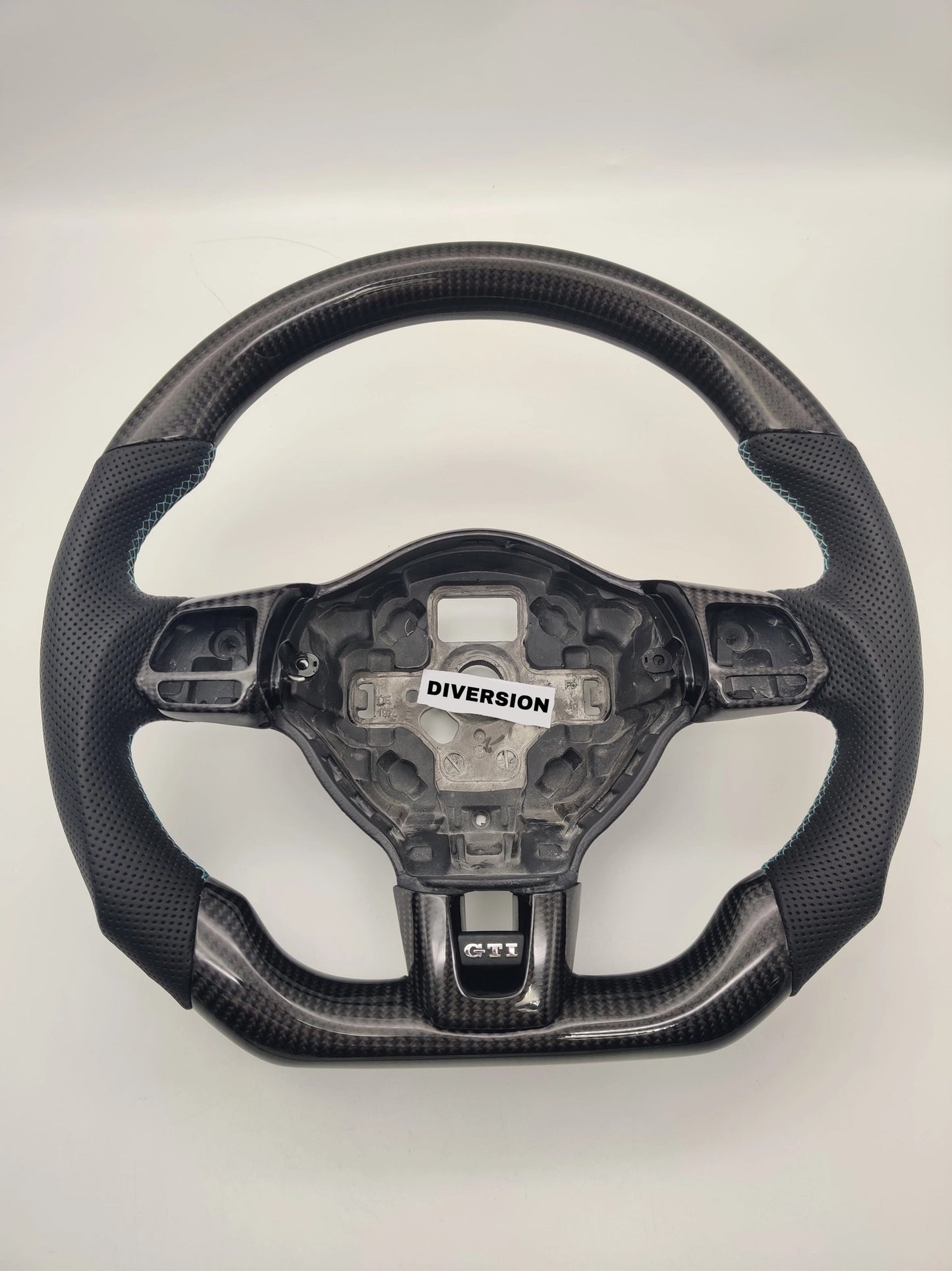 VolkswagenGolfMK6GTI/RCarbonFibreSteeringWheel(CUSTOM/2009-2013Models)