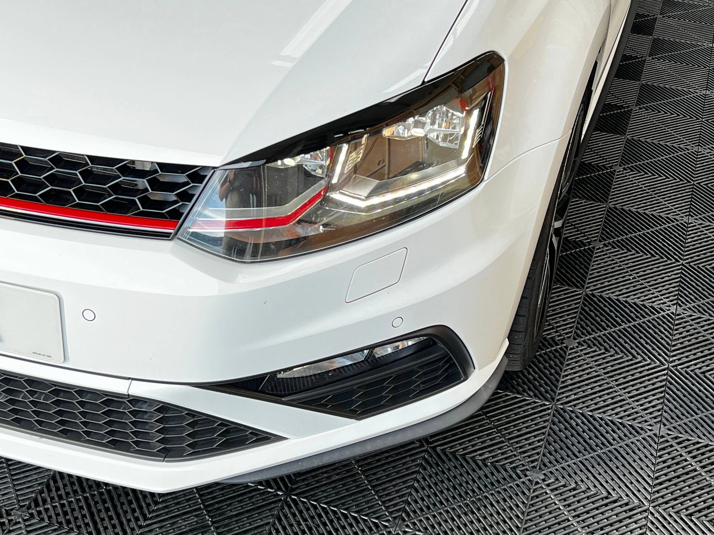 VolkswagenPoloMK5HeadlightEyebrowsGlossBlack(2009-2017Models)