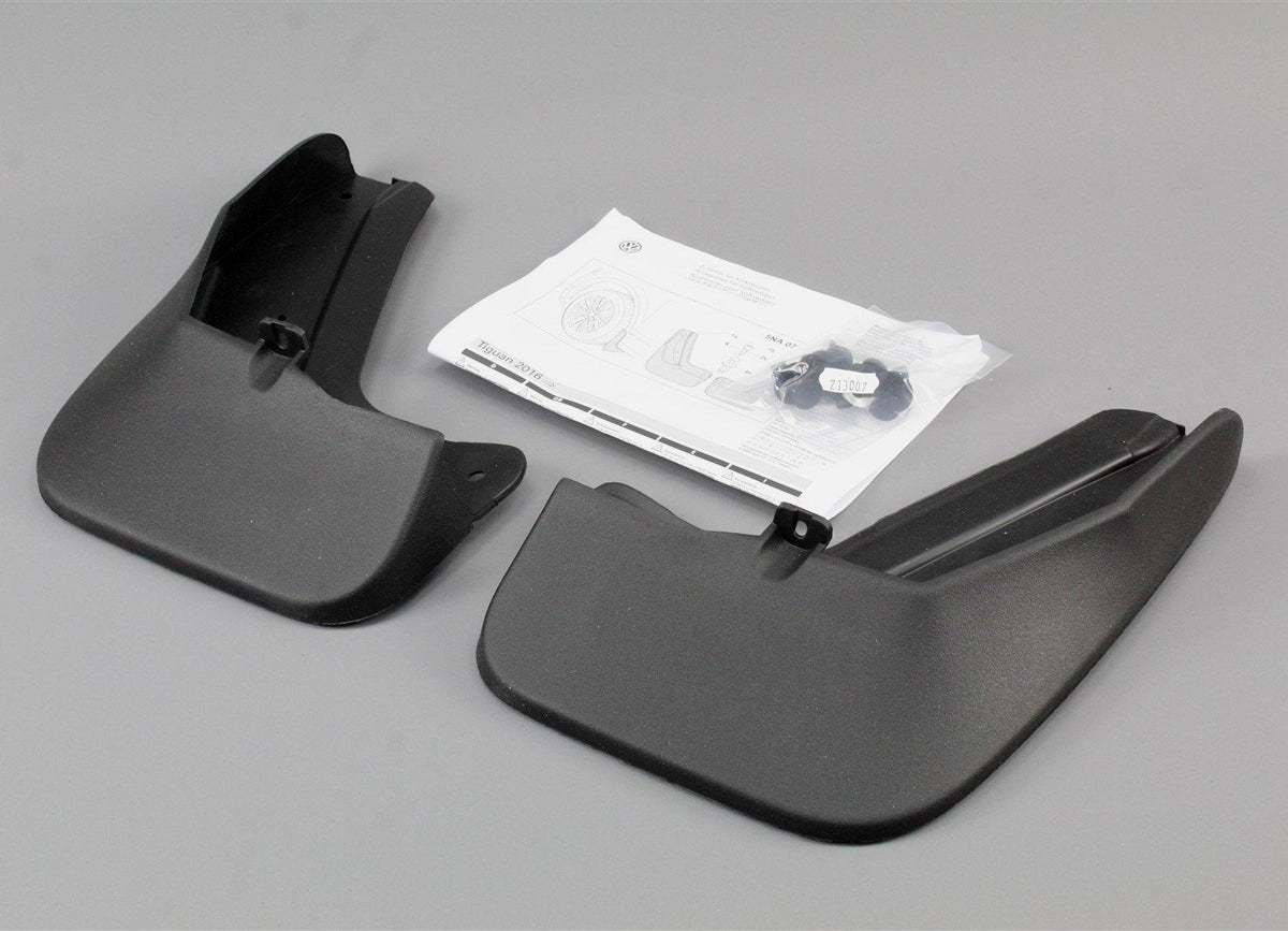 VWTiguan2016-onaccessoryfrontmudflapsset5NA075111