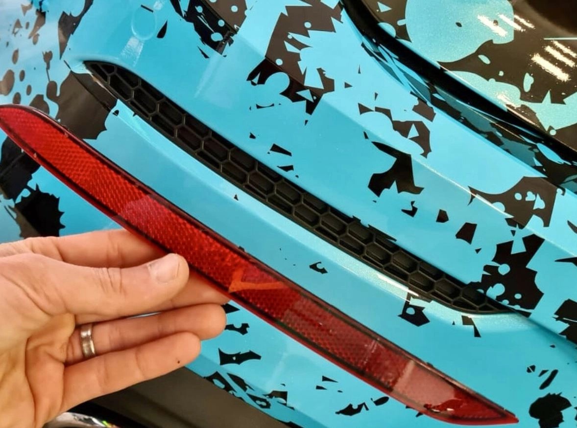 APDesignRearReflectorHoneycombInserts-GolfMK8Inc.GTI/R