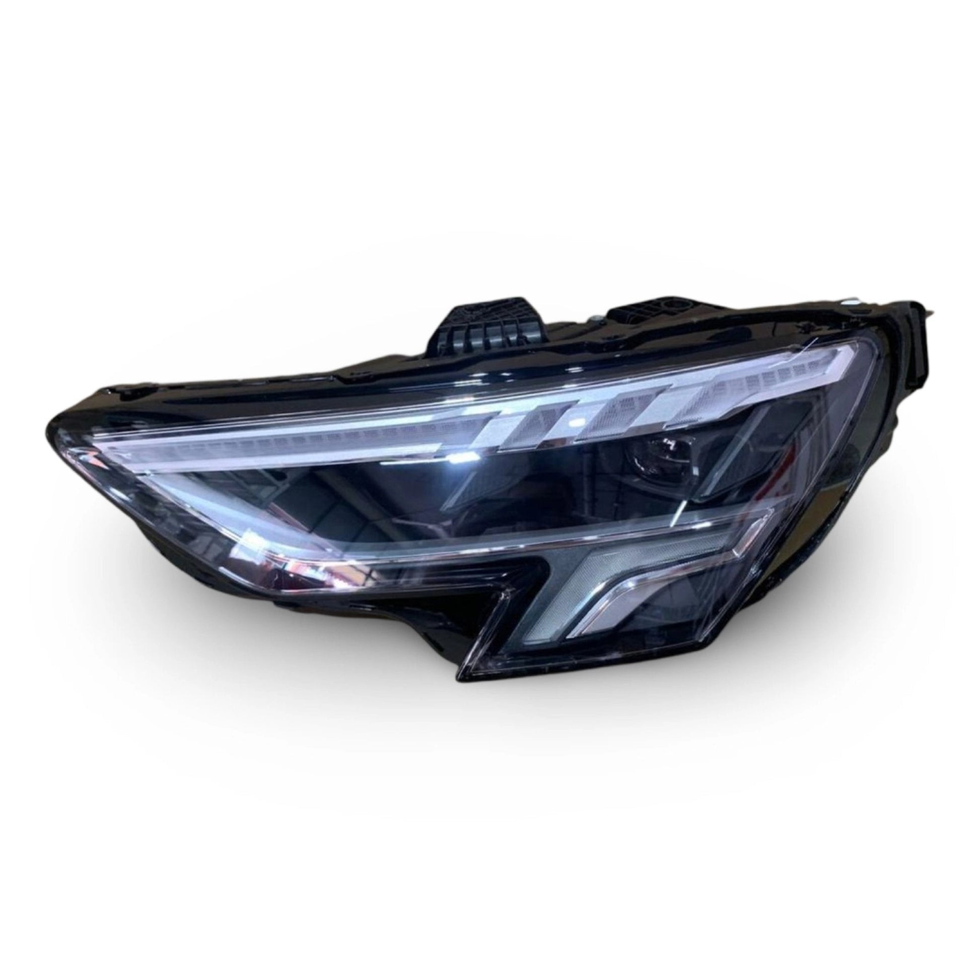 AUDIA38YleftsidefullLEDheadlight8Y0941033A