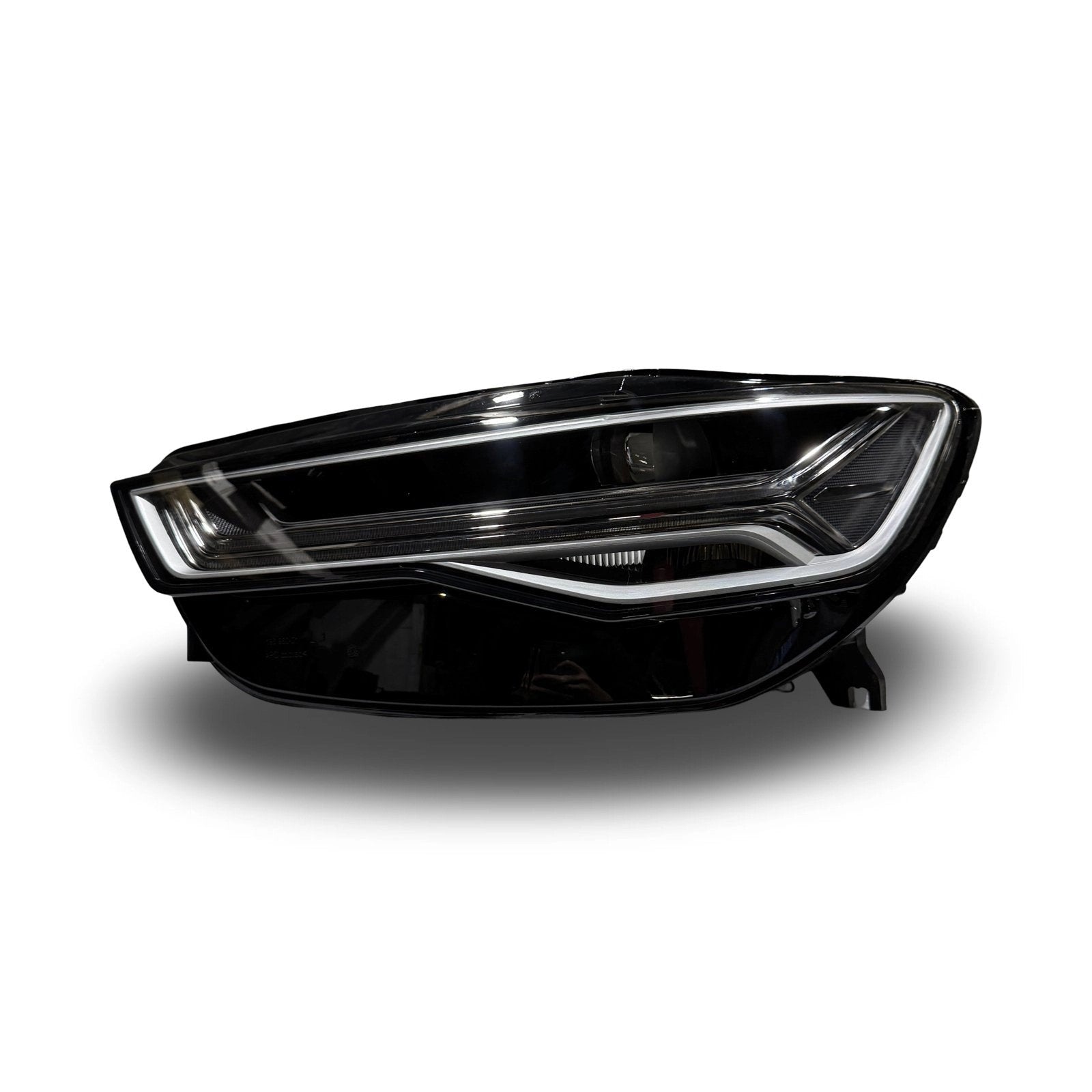 AUDIA6C7leftsideMatrixLEDheadlight(Silver)4G0941783C
