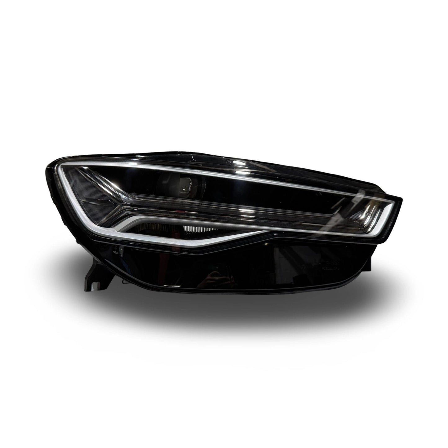 AUDIA6C7RightSideMatrixLEDheadlight(Silver)4G0941784C