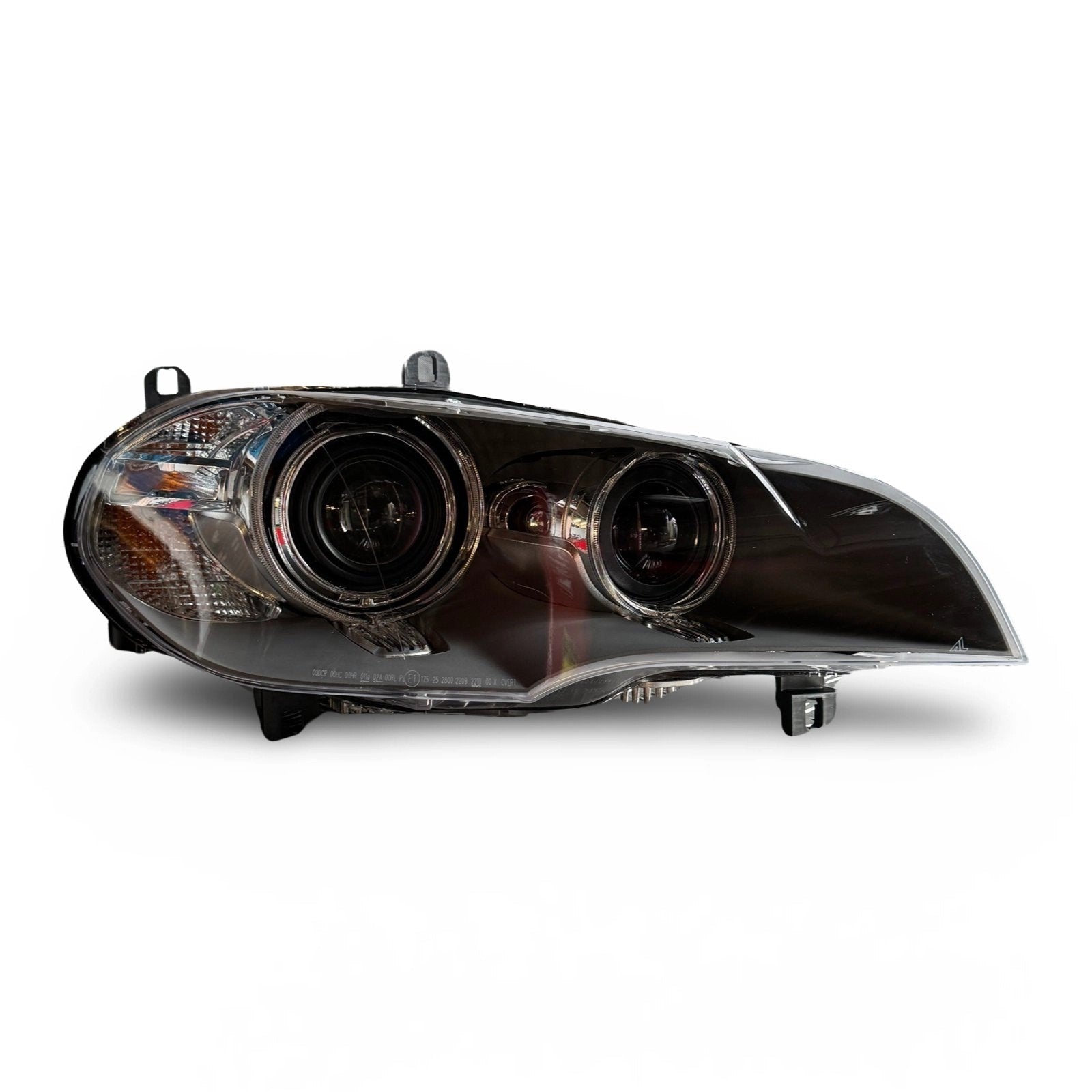 BMWX5E70rightsideheadlightbixenonLCI7240790