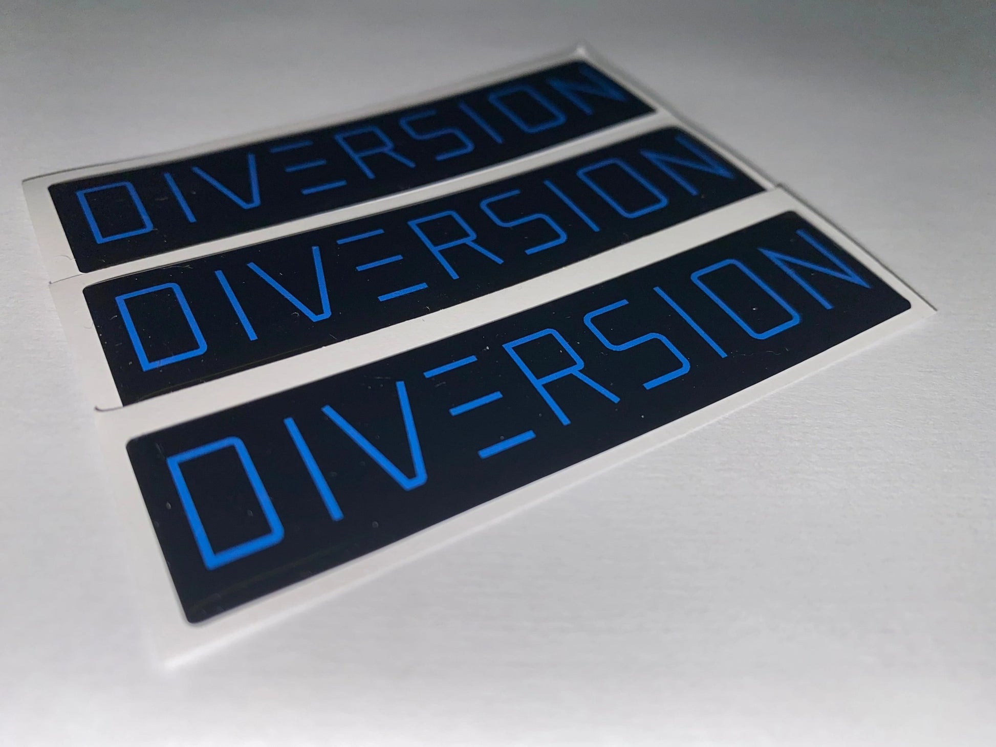 DIVERSIONBlueGelBadge/SelfAdhesive(8cmx2cm)