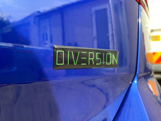 DIVERSIONChromeGreenGelBadge/SelfAdhesive(8cmx2cm)