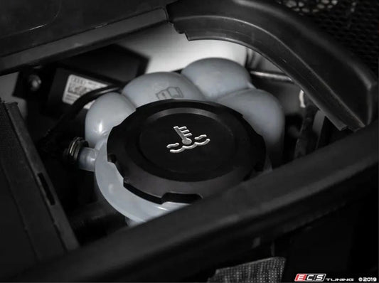 ECSTuningBilletCoolantReservoirCap-BlackAnodized-B9Models