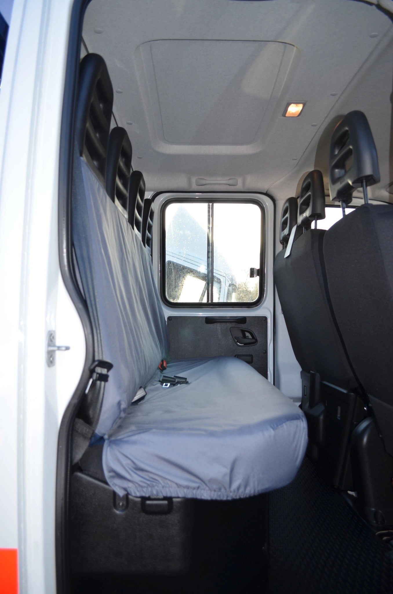 FitsIvecoDailyVan2022+TailoredRearSeatCovers