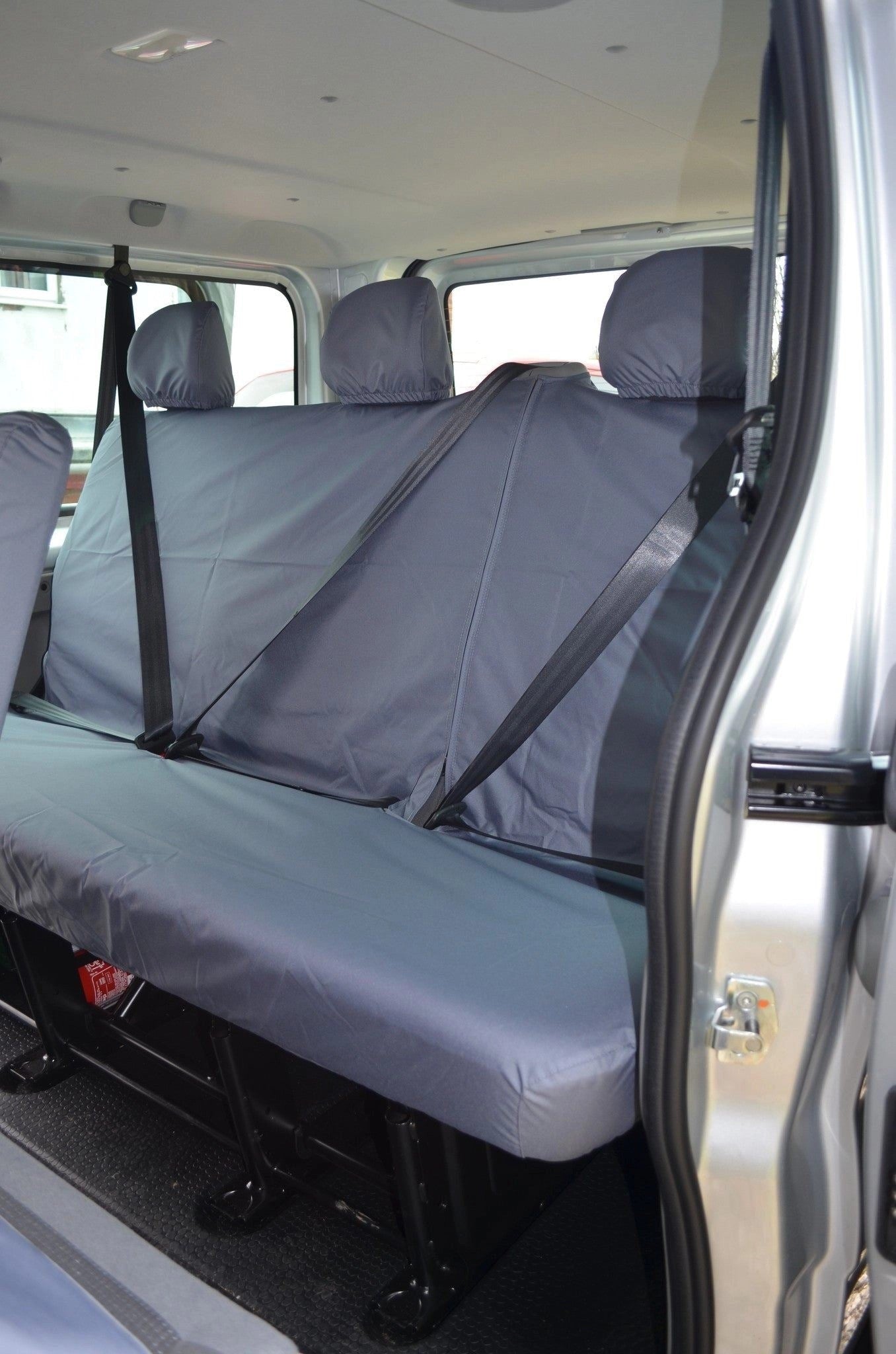 FitsNissanPrimastarMinibus2002-2006SeatCovers