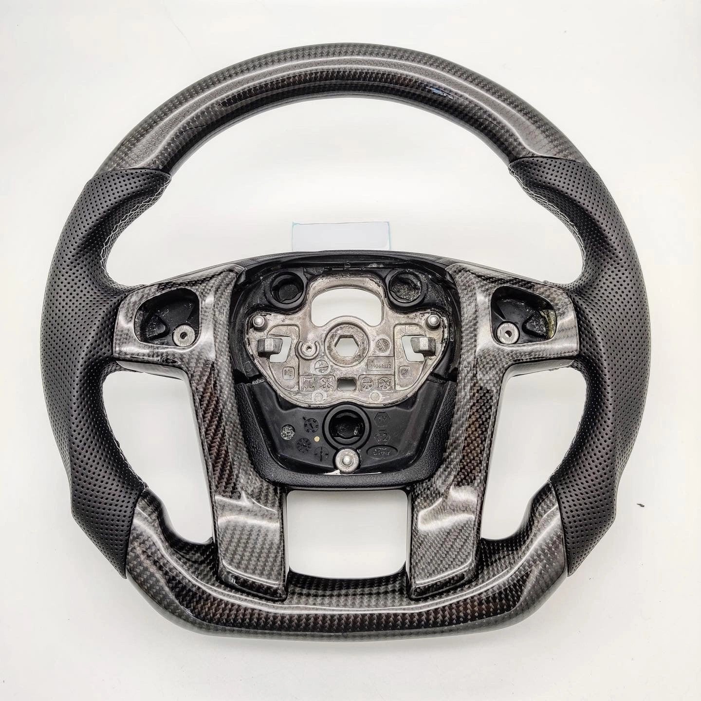 FordRangerCarbonFibreSteeringWheel(CUSTOM/2011-2015)
