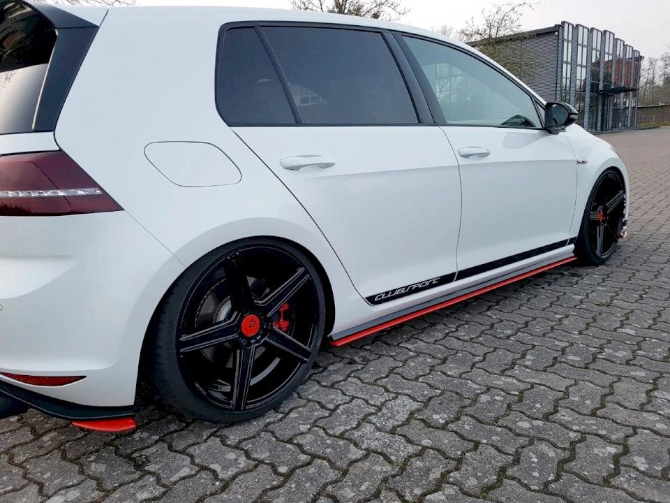 MaxtonDesignSideSkirtsforVolkswagenGolfMK7GTIClubsport(2016-2017)