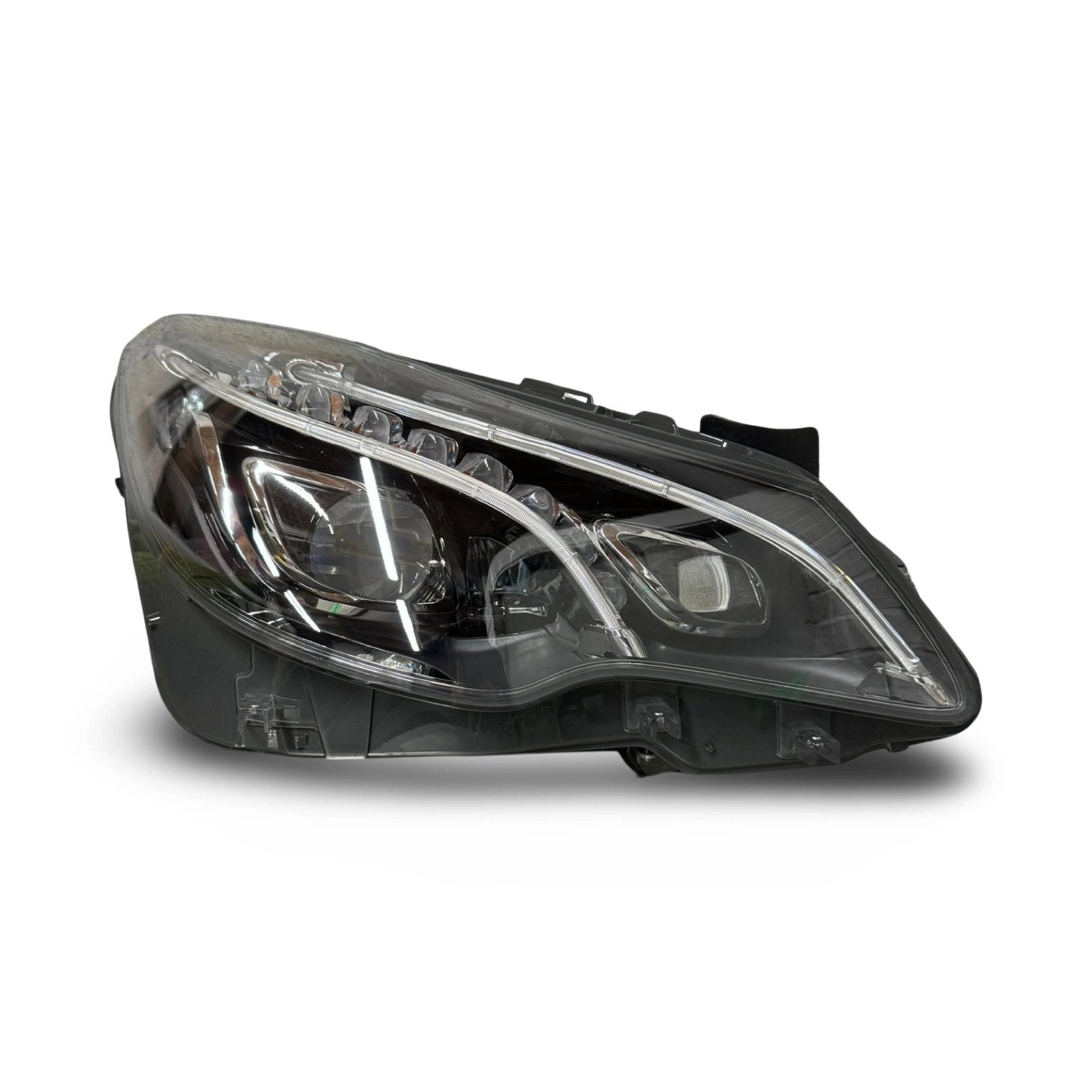 MERCEDESECLASSW207rightheadlightintelligentLEDA2078208861