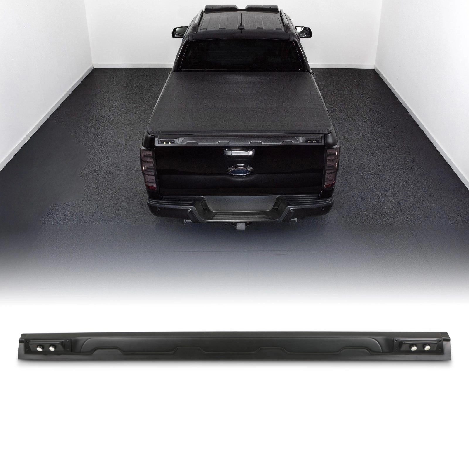 RangeRoverVelarL5602017+BlackRetractableRollerParcelShelf