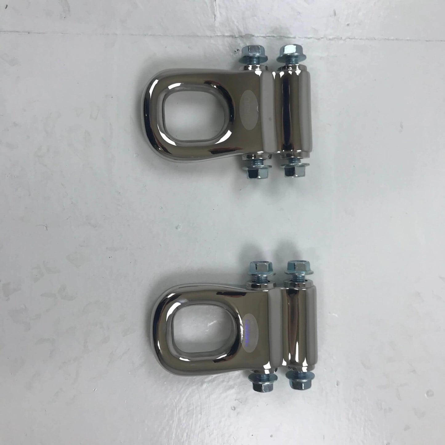 StainlessSteelFrontTowingHooksforHummerH2