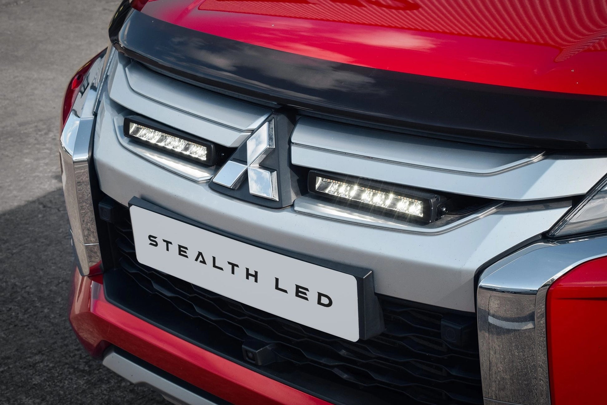 StealthLEDMitsubishiL2002019-2023Twin10″LuminousLEDIntegrationGrilleKit–7,560Lumens