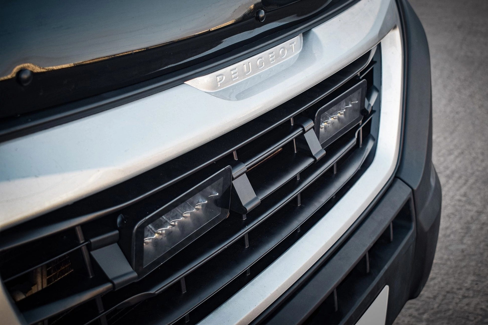 StealthLEDPeugeotBoxer2014-2024Twin7″LuminousLEDIntegrationKit–10,080Lumens