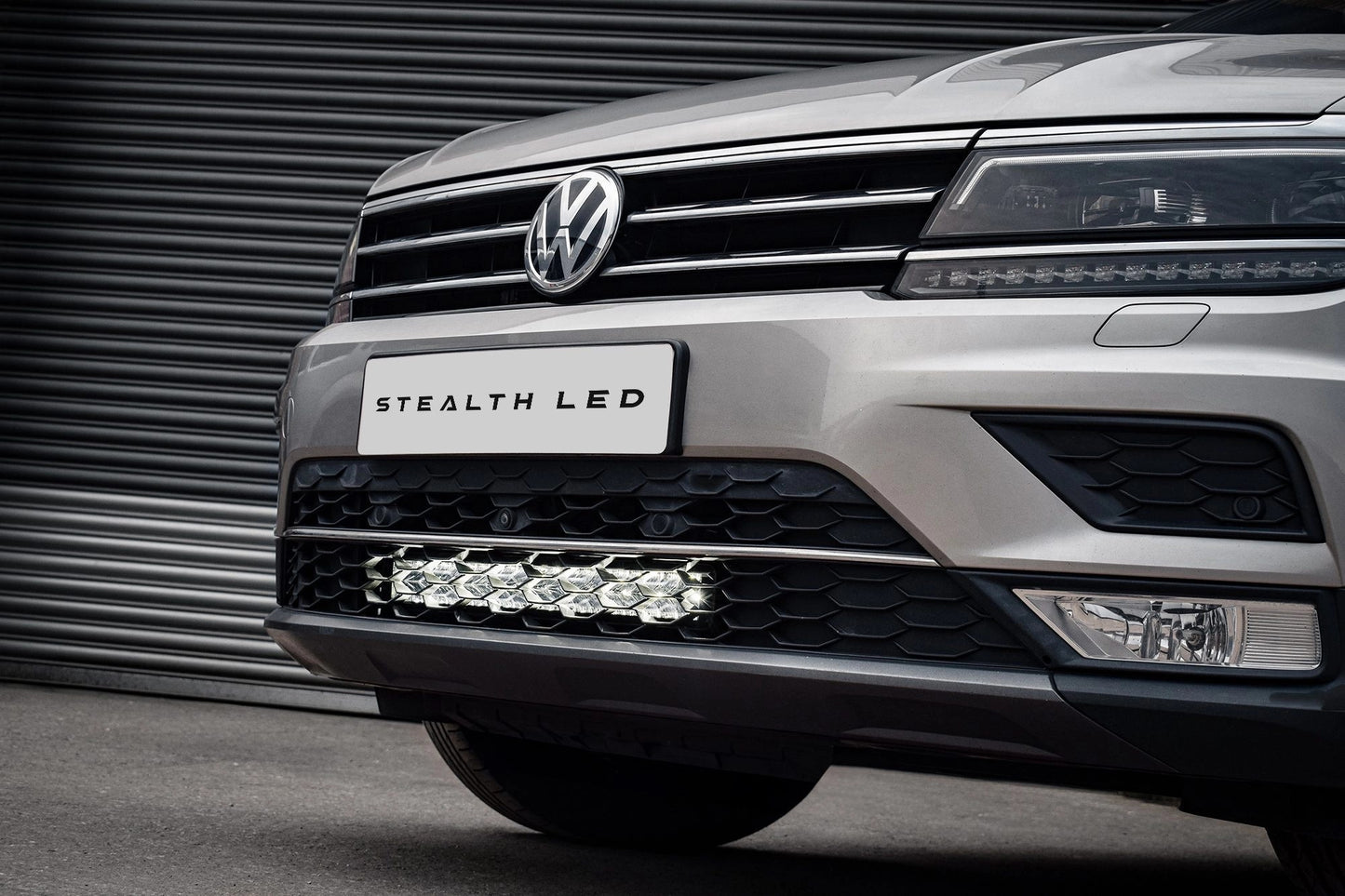 StealthLEDVWTiguan2016-202021″LuminousLEDIntegrationGrilleKit–16,800Lumens
