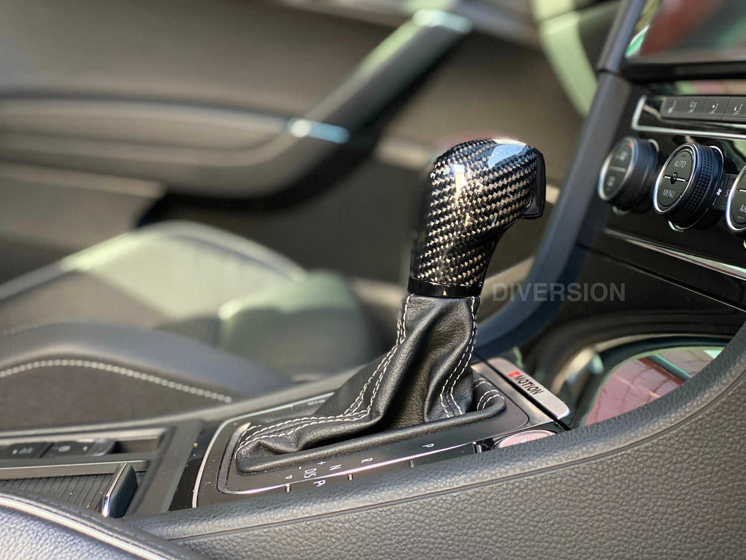 VolkswagenDSGGearSelectorKnobCarbonFibreHead(Golf/Polo/Scirocco/Passat/+OtherModels)