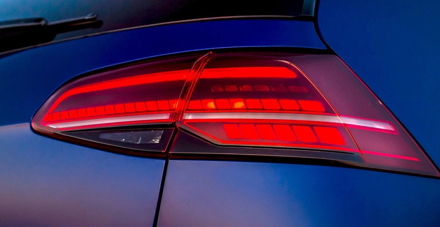 VolkswagenGolfTailLightsWithSequentialIndicators-Plug&Play-(MK7.52016-2019)
