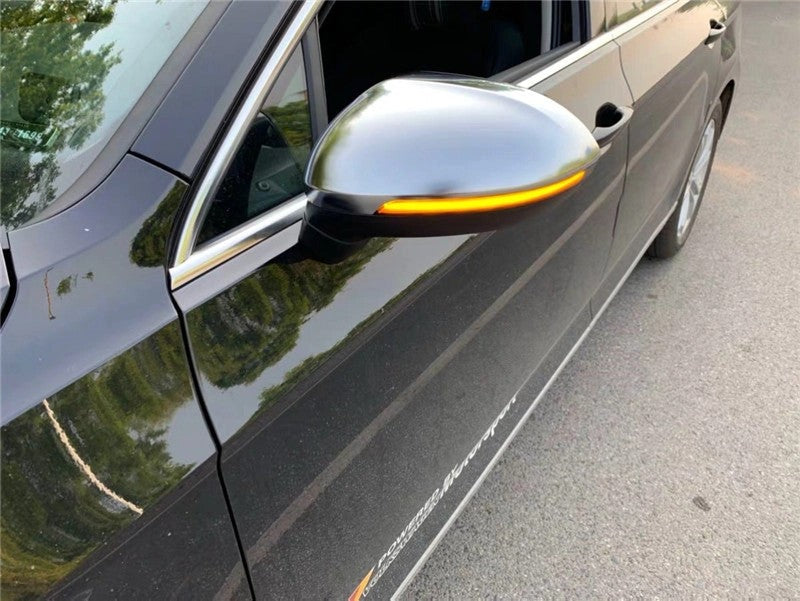 VolkswagenPassatB8DynamicLightShowSequentialIndicators(2016-2018)