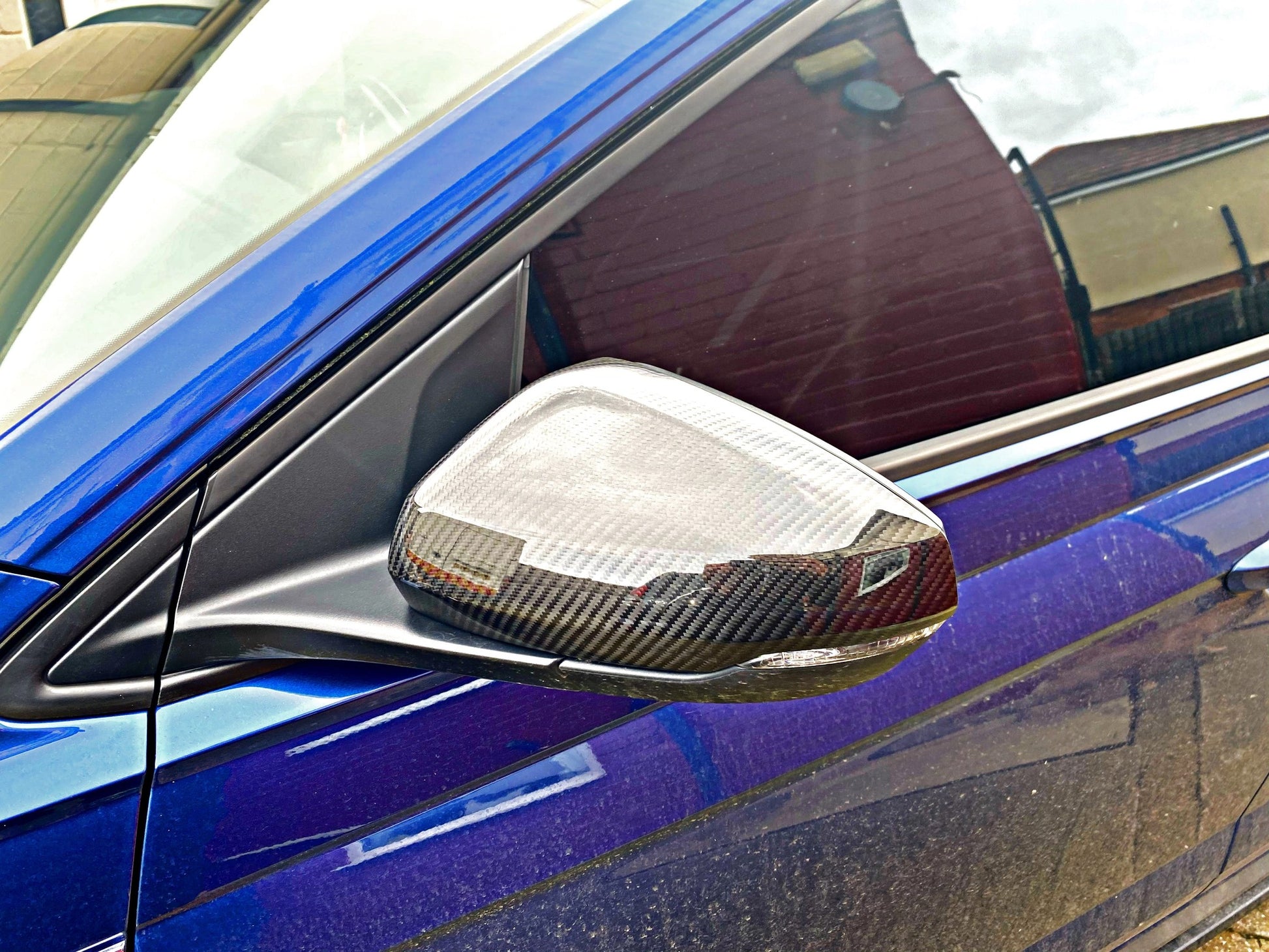 VolkswagenPoloAW/MK6GenuineDryCarbonFibreAddOnStyleMirrorCovers(2018+)
