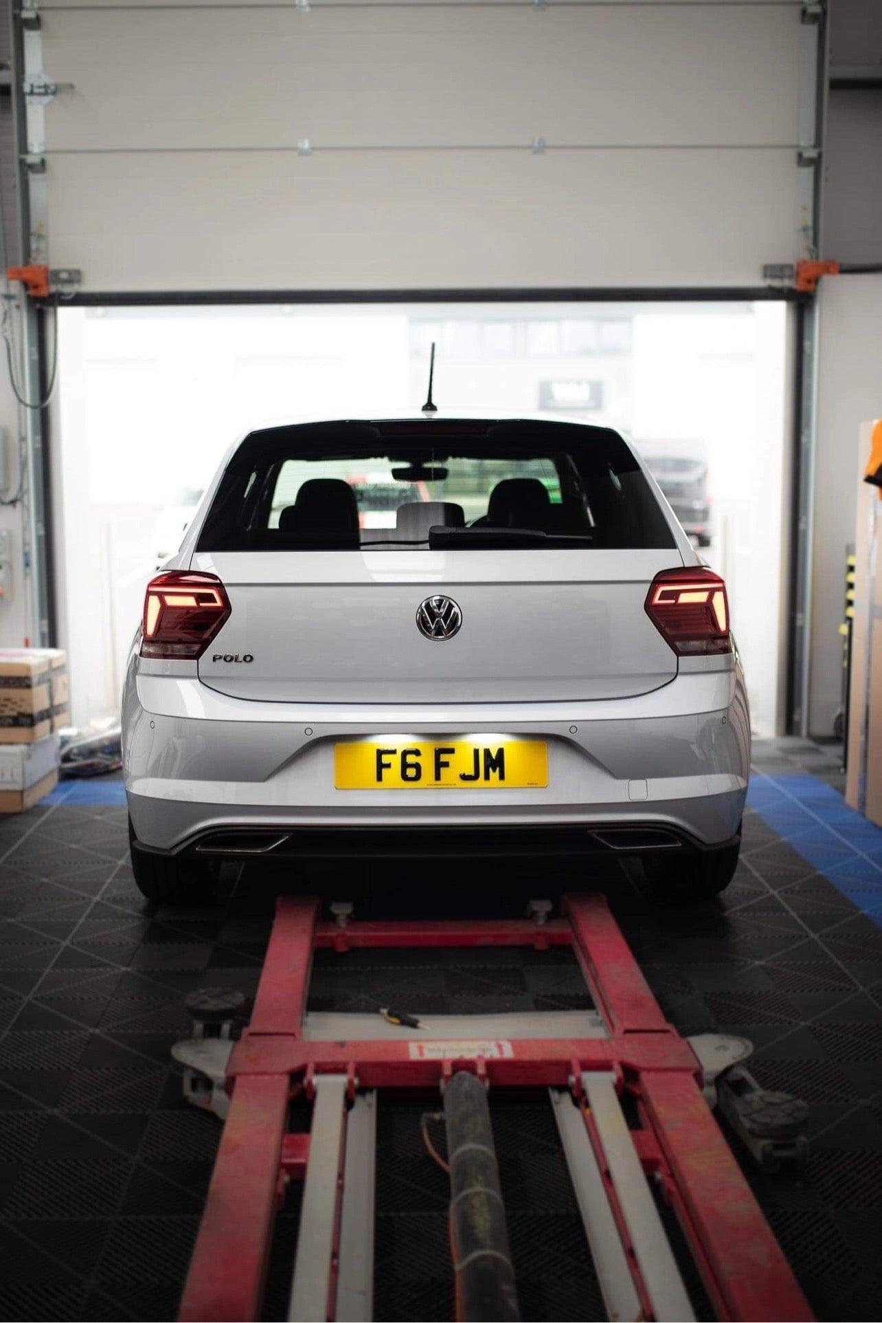 VolkswagenPoloAWMK6LEDNumberPlateUnitsPair(2018+/ErrorCodeFree)
