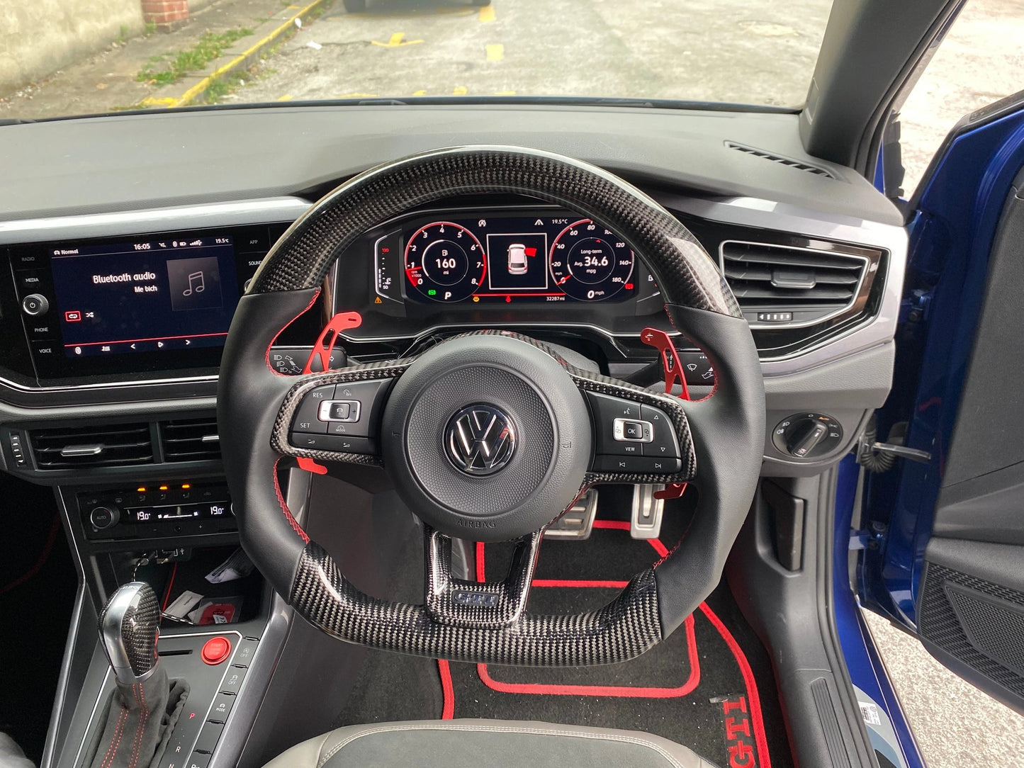 VolkswagenPoloMK6AWGTI/R-lineCarbonFibreSteeringWheel(CUSTOM/2018-2020)