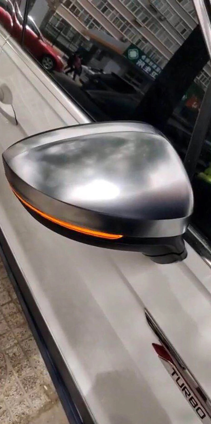 VolkswagenTiguan/TouregDynamicLightShowMirrorIndicators2018-On