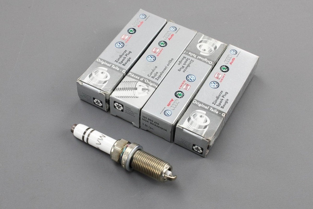 VWAudiSkodaSEAT2.0TSITFSIsparkplugs(x4)06K905611C