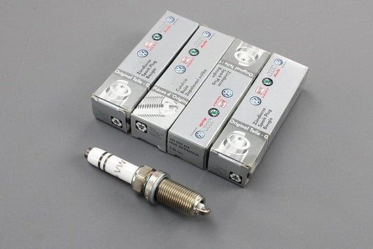 VWAudiSkodaSEAT2.0TSITFSIsparkplugs(x4)06K905611C