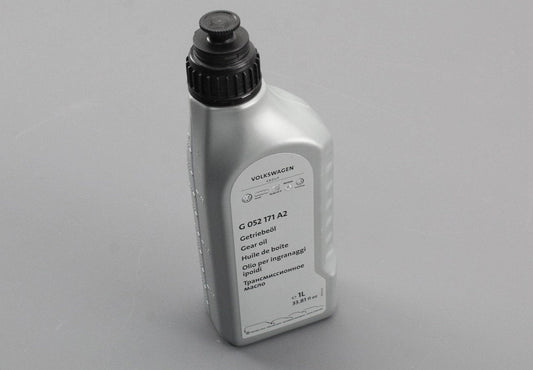 VWAudiSkodaSEATManualtransmissiongearboxoilfluid1LG052171A2