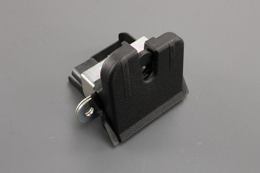 VWGolfMK5EstateTiguan5Nrearbootlidlocklatch5M0827505H9B9