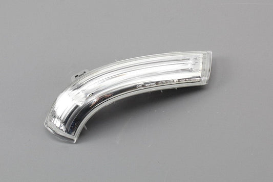 VWGolfMK5JettaEosrightwingmirrorindicatorlens1K0949102