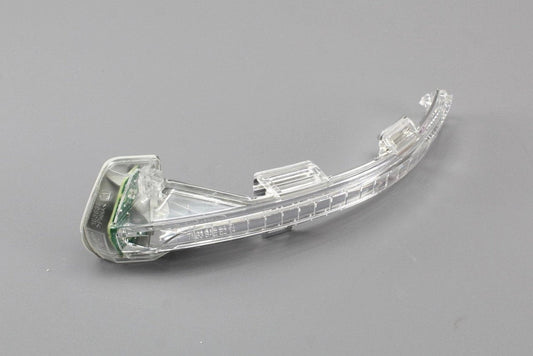VWGolfMK8ID.3T-Rocwingmirrorindicatorlens(left)3G0949101A