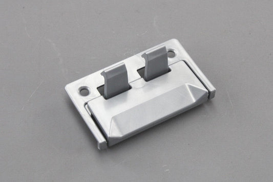 VWGrandCalifornia17-Uppercabinetlowercatch7C4067241