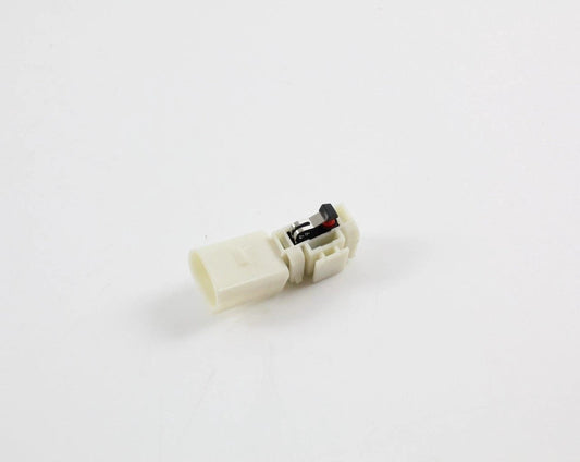 VWJettaBoraVentoNONUKbootlidhandlemirco-switch1T0962103A