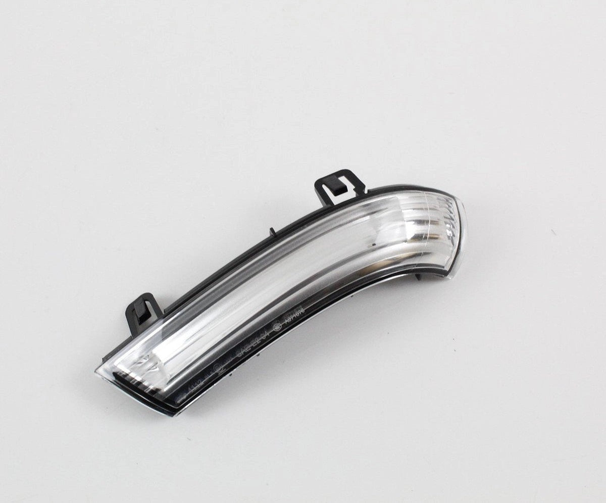 VWMK5/6GolfESTATEJettaLeftpassengermirrorindicator1K5949101