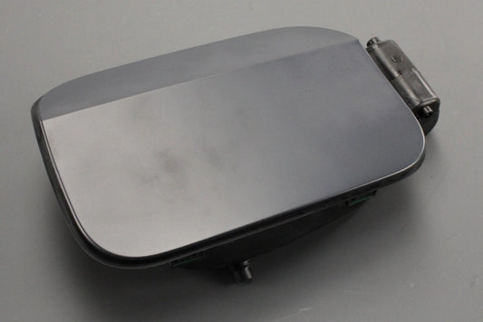 VWT-Roc2018-onwardfuelfillerflapassembledprimed2GA809857DGRU