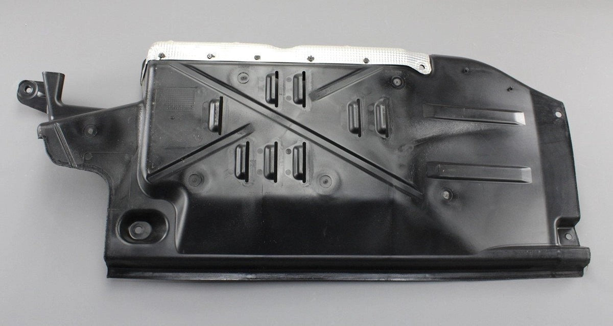 VWTransporterT5.1T6frontrightengineundertraycover7E0825208A